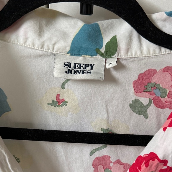 Sleepy Jones Floral Button-Up Camp Shirt in White with Red & Blue Poppies - Picture 2 of 3